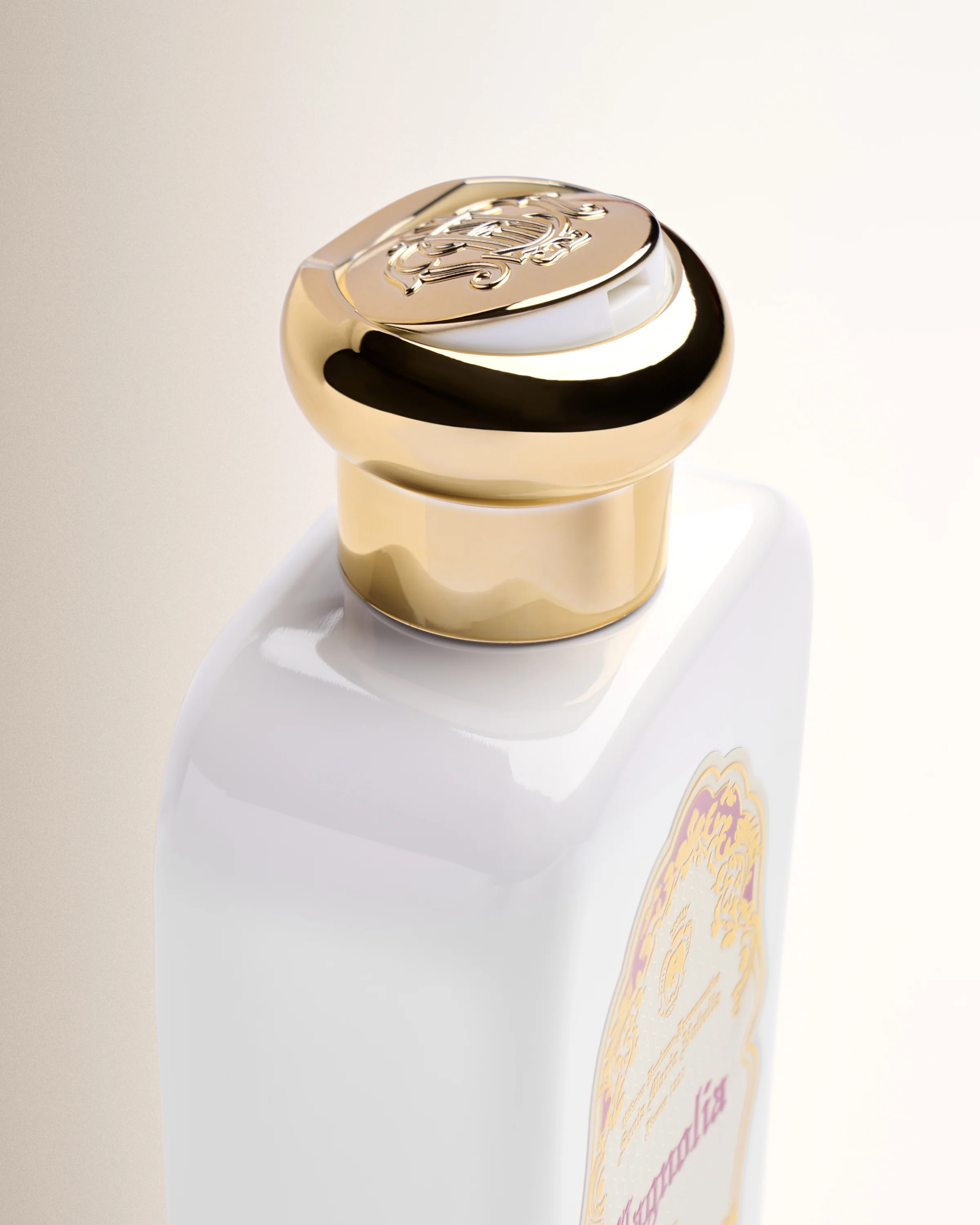 Magnolia Fluid Body Cream - Image 3