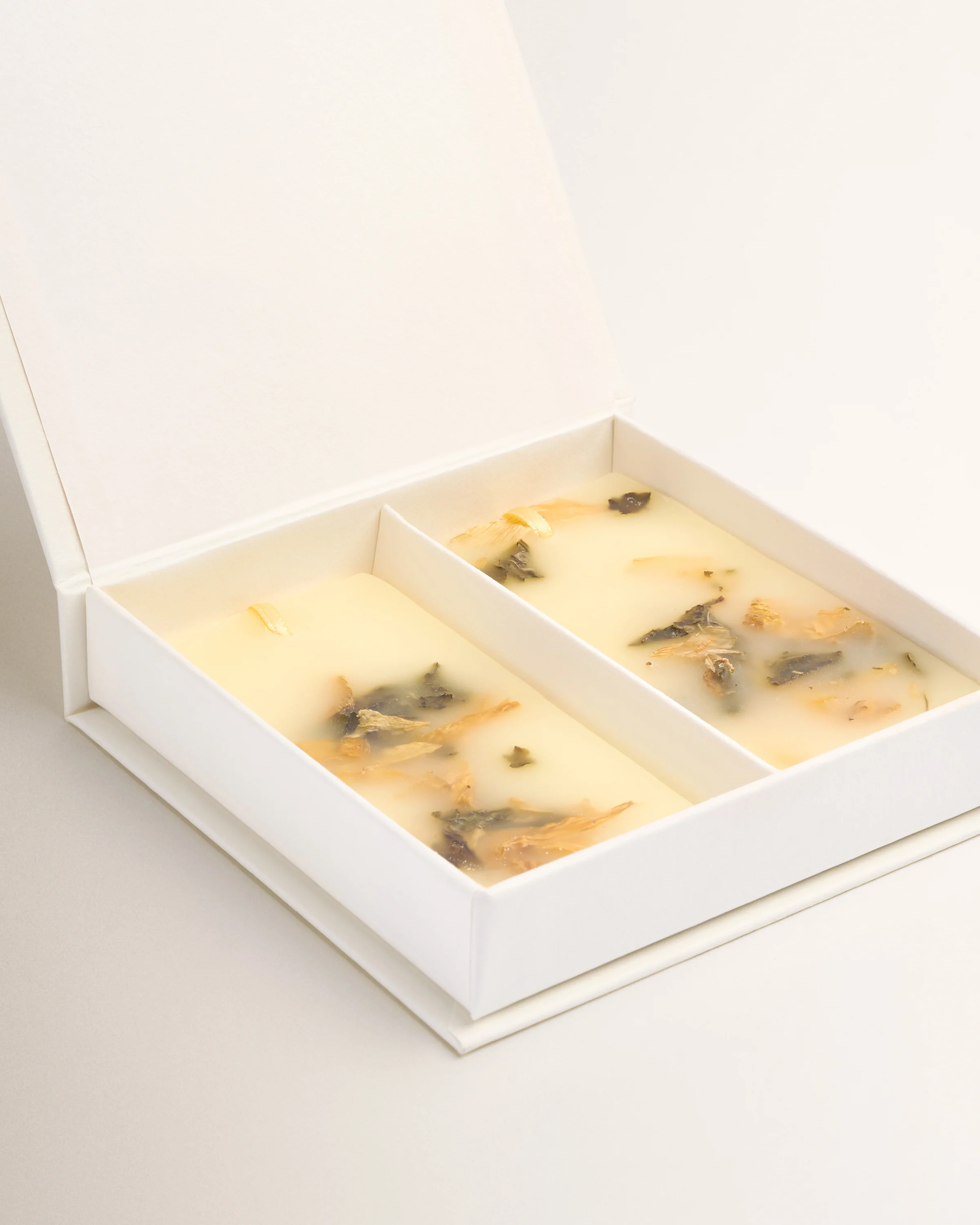 Fresia Scented Wax Tablets - Image 3