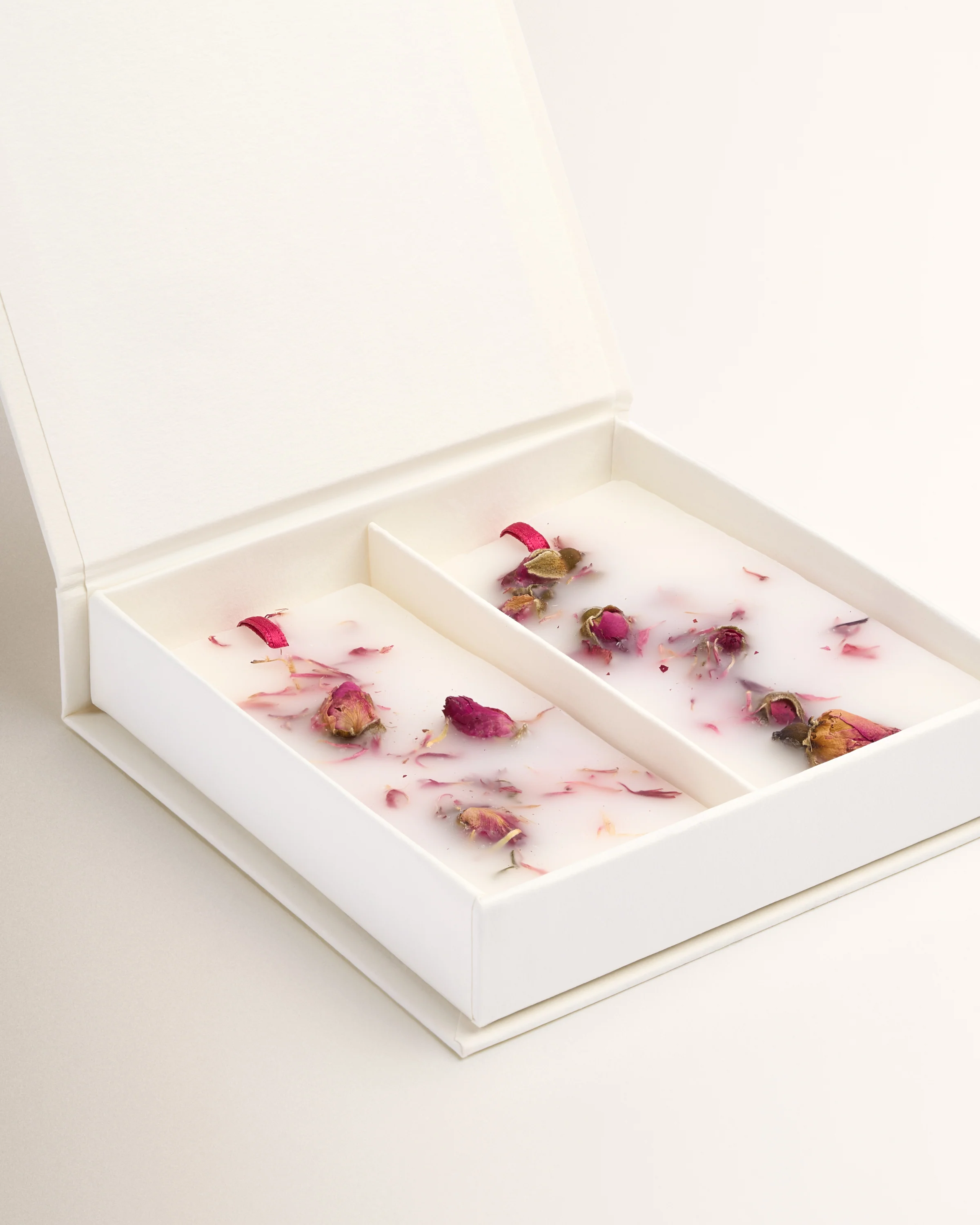 Rosa Novella Scented Wax Tablets - Image 3