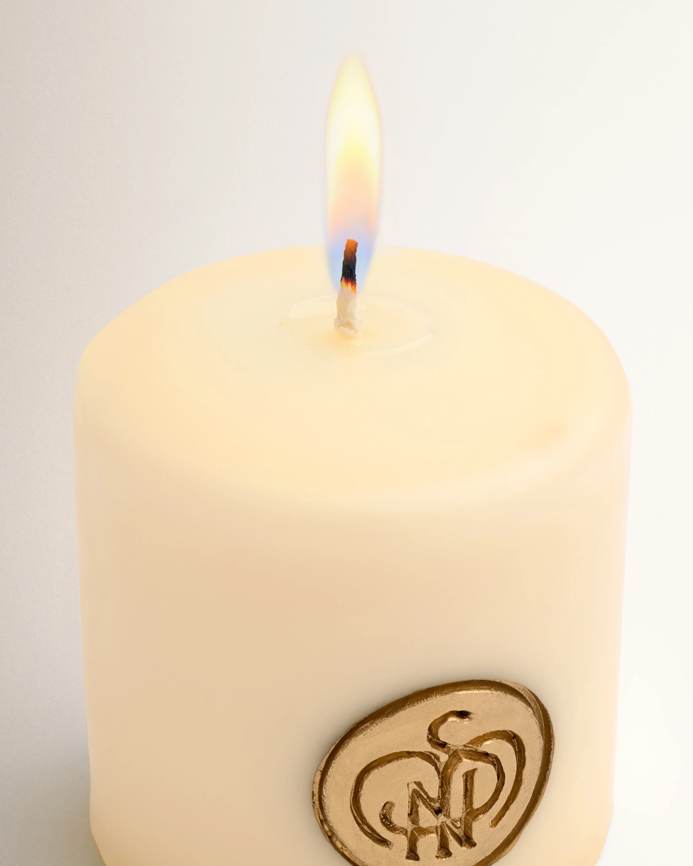 Vanilla Scented Candle - Image 3